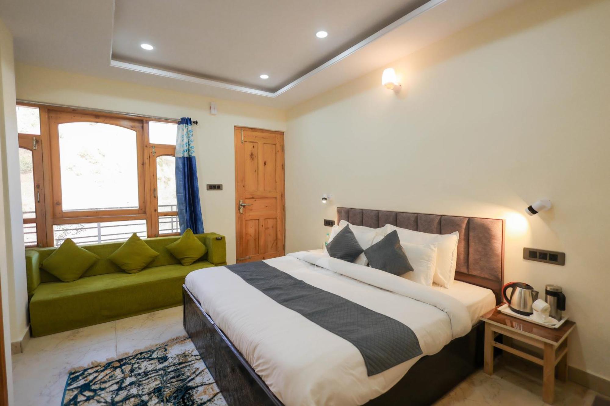 מלון שימלה Mystic Hills Retreat מראה חיצוני תמונה